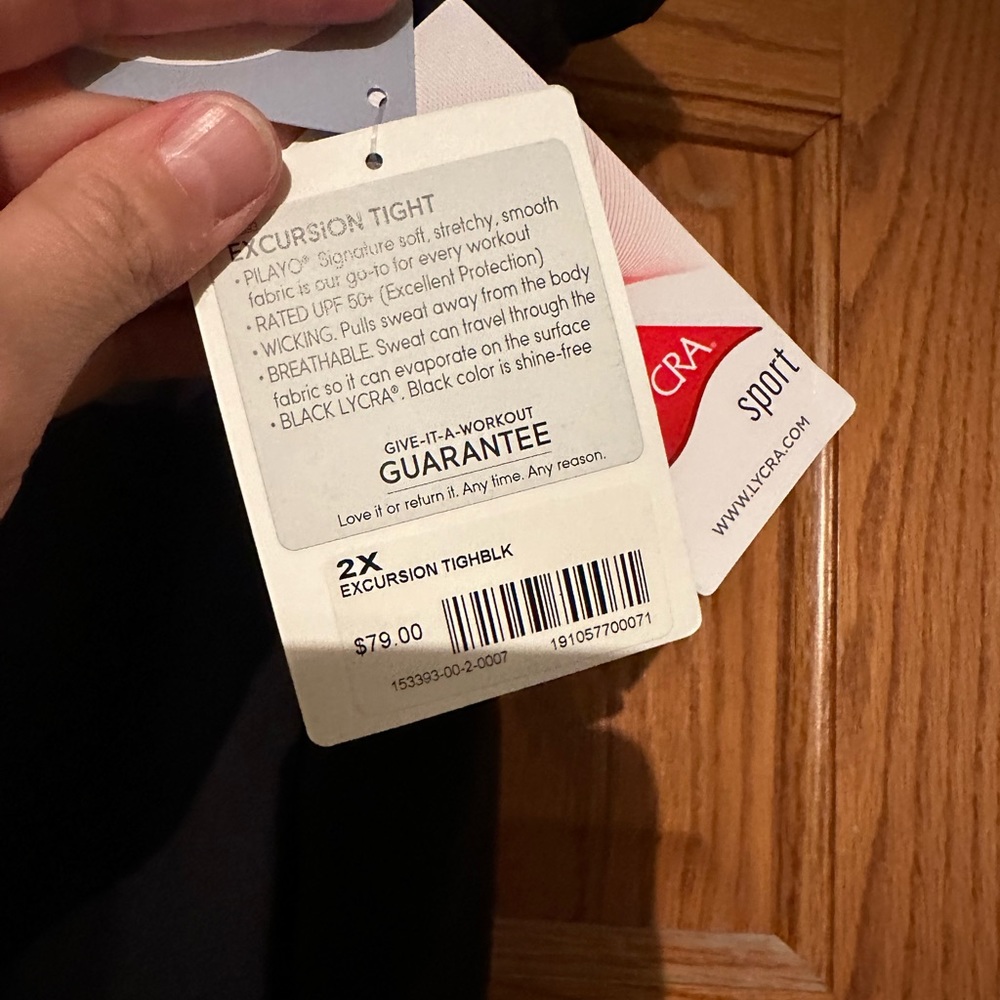 Athleta excursion tight NWT - Picture 2 of 2